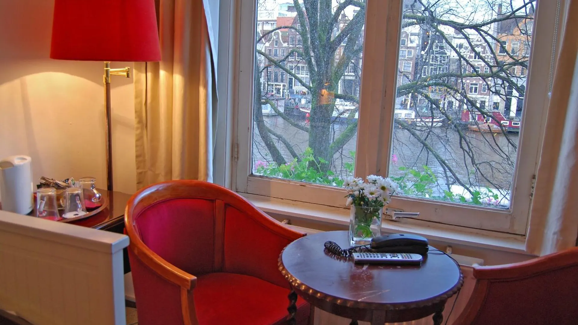 Amsterdam House Hotel 3*,