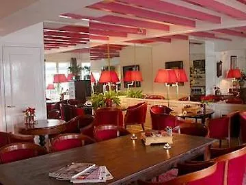 Amsterdam House Hotel